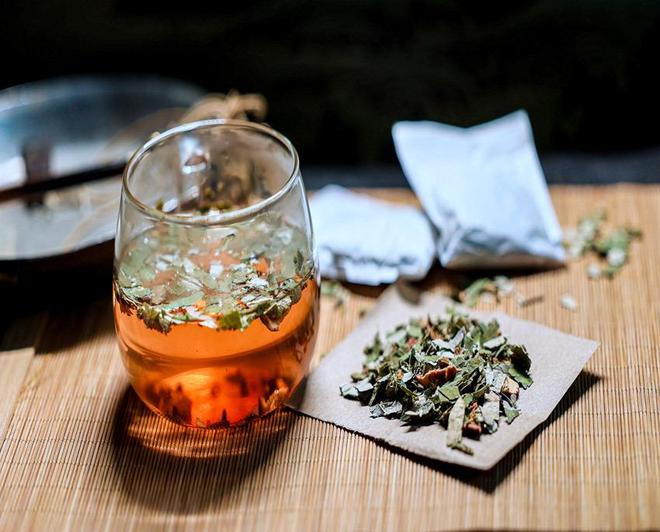 互聯(lián)網(wǎng)醫(yī)院+中藥茶飲 火了中醫(yī)，利了民